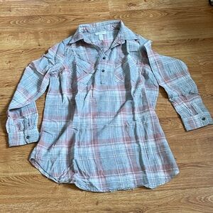 Liz Lange Pink and Gray Plaid Button-Down Maternity Shirt